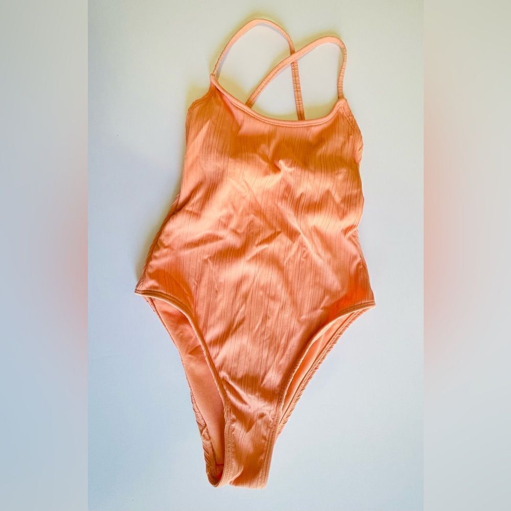 Women’s XS Xhilaration orange one piece swimsuit.